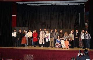 Belediye başkanı minik hasta için oyunculuk yaptı