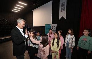 Belediyeden ücretsiz tiyatro eğitimi