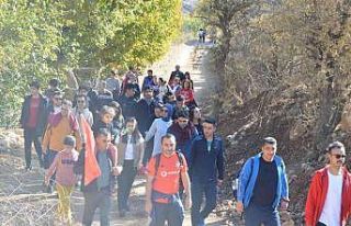 Besni’de doğa yürüyüşü gerçekleştirildi