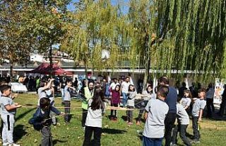 Bilim şenliği yoğun ilgi gördü