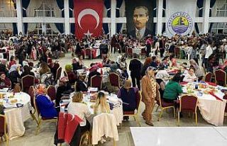 Bin 500 kadın ’Güçlü kadın, güçlü Türkiye’...