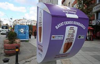 Bir yılda 27 ton atık ekmek, hayvanlara yem olarak...