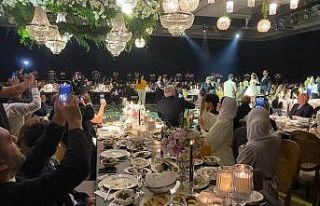 Birleşmiş milletler toplantısı gibi düğün