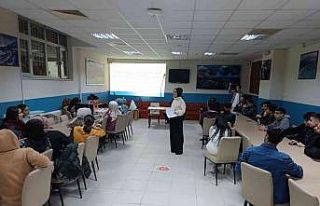 Bitlis’teki öğrencilere “Ruh Sağlığı ve...