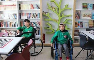 Bu ilçede tüm öğrenciler bir saatliğine engelli...