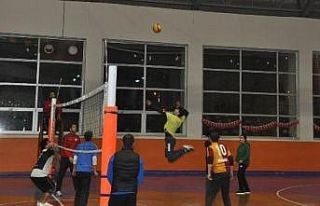 Bulanık’ta ‘Kurumlar Arası Voleybol Turnuvası’...