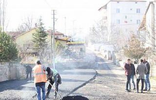 Bünyan’da asfalt çalışmaları sokaklarda devam...