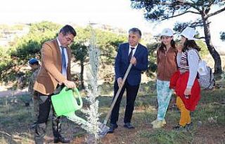 Burhaniye’de Milli Ağaçlandırma Günü’nde...