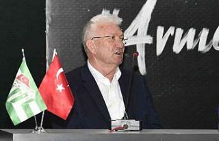 Bursaspor’un yeni teknik direktörü İsmail Ertekin...