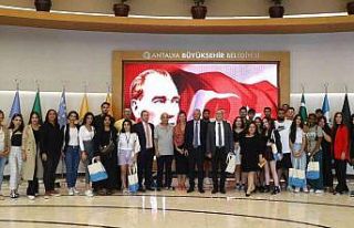 Büyükşehir, Berlin’den gelen gençleri ağırladı