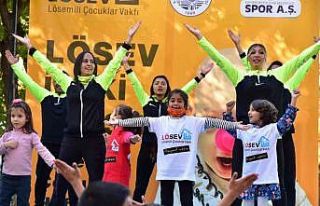 Büyükşehir, lösemili çocuklara moral ve sevgi...