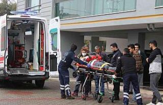 Çatıdan düşen şahıs yaralandı