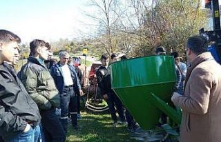 Çaycuma’da öğrenciler tarıma destek oldu, buğday...