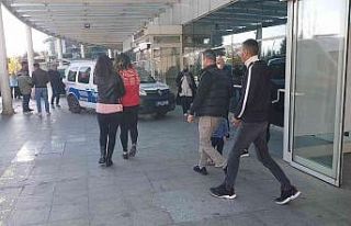 Cezaevi gardiyanlarına uyuşturucu operasyonu