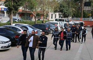 Cinayet şüphelileri adliyeye sevk edildi