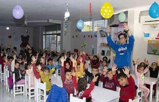 Çocuklara eğitici ve öğretici etkinlik