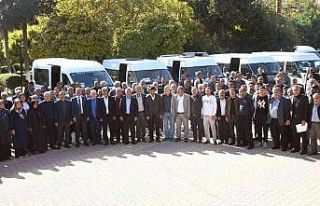 Cumhurbaşkanını karşılamak için uzun konvoy...