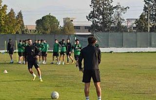 Denizlispor galibiyet serisi yakalamak için çalışmalarına...