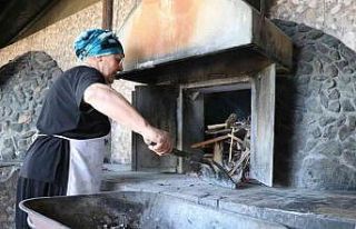 Deprem enkazından yaptığı fırınla 23 yıldır...