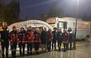 Depremden etkilenenlere yerinde sağlık hizmeti
