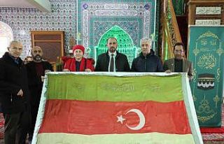 Develi’de bulunan Fetih Sancağı’nın tarihleme...