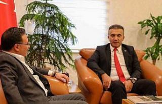 Develililer Derneği’nden Vali Çiçek’e ziyaret