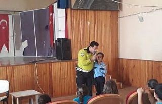 Didim’de öğrencilere trafik eğitimi verildi