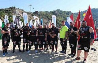 Dünyanın en güçlü adamı yarışında ilk günün...