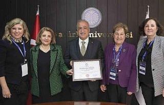 Eczacılık Fakültesi, düzenlenen törenle akreditasyon...