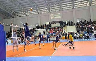 Efeler Ligi: Türşad: 3 - Altekma: 2