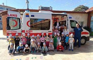 Egekent Hastanesi öğrencilere Kızılay’ı anlattı