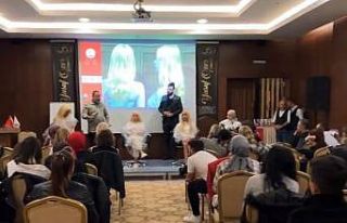 Eğitmen Osman Balcı, Isparta gülünü kadın saçına...