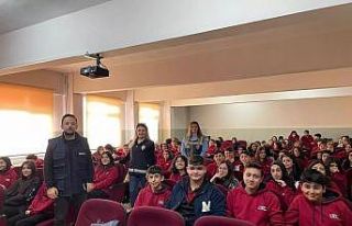 Erzincan’da öğrencilere suçtan korunma yöntemleri...