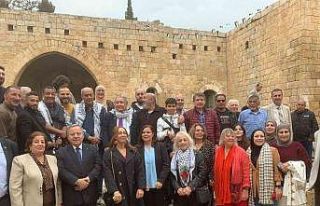 Eski AK Parti Milletvekili Tanrıverdi, Filistin’de...