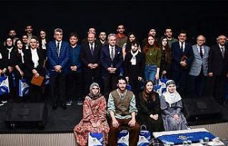 ETÜ’de türkülerin hikayesi anıldı