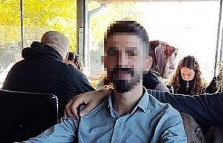 Fabrikada gördüğü katiline aşık olan Elif ailesinin...