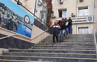 Fatih’te siyanürden ölen 4 kardeşin evine hırsız...