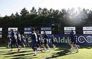 Fenerbahçe, Giresunspor maçı hazırlıklarını...