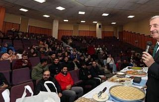 GAÜN’lü öğrencilere baklava semineri