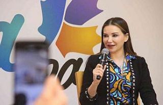 Gençler imza için kuruğa girdi