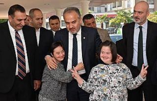 ‘Gezen Kantin’ okullarda