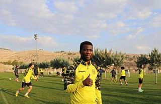 Godfred Donsah: "Evde kazanamama şansızlığımızı...