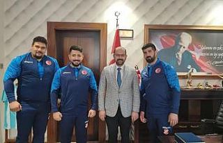 Gösteri yapmak için geldikleri ilçeyi dünyada...