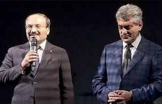 Göz yaşartan türküler sahnelendi