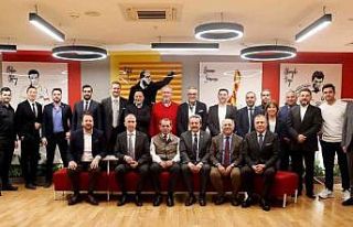 GSYİAD Sarı Kırmızı Kareler yarışmasının...