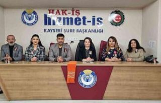 Hak-İş’li kadınlar kadına yönelik şiddete...
