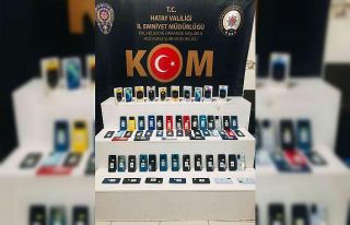 Hatay’da 75 kaçak telefon ele geçirildi