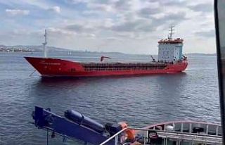 Haydarpaşa açıklarında makine arızası yapan...