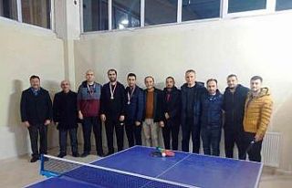Hisarcık’ta öğretmenler arası masa tenisi turnuvası...