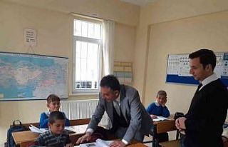 İl Milli Eğitim Müdürü Güney köy okullarında...